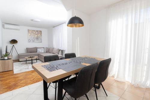 Vinkovci Appartement | Golden day