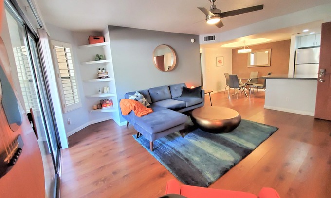 Paradise Valley Village Maison | Golden Getaway