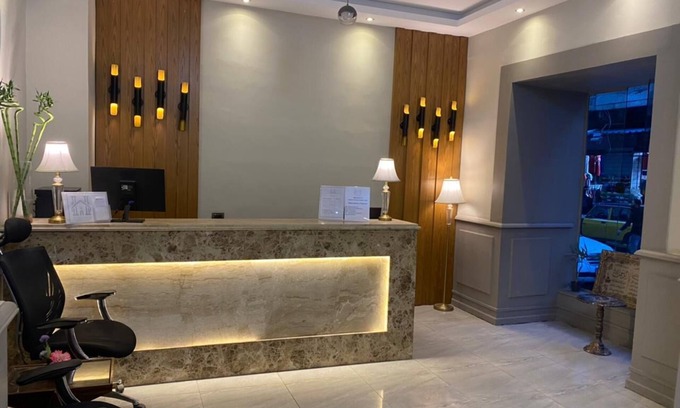 Al-Manshiyah Hôtel | Golden Hoster