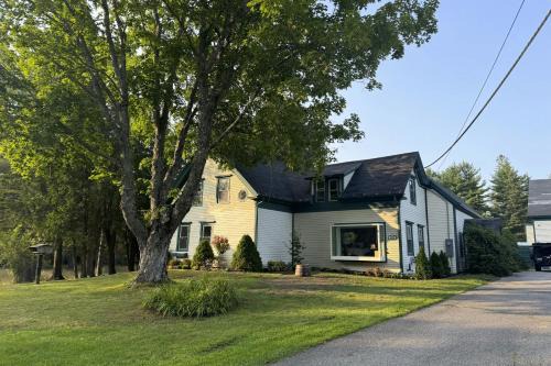 Hancock Maison | Golden Hour Hideaway