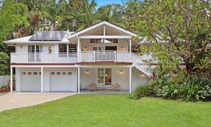 South Golden Beach Maison | Golden Hus - spacious South Golden Beach home