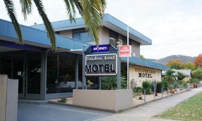 High Country Hôtel | Golden Leaf Motel