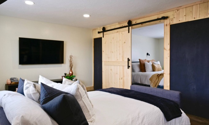 Tremonton Appartement | Golden Spike Stable Getaway in Downtown Tremonton