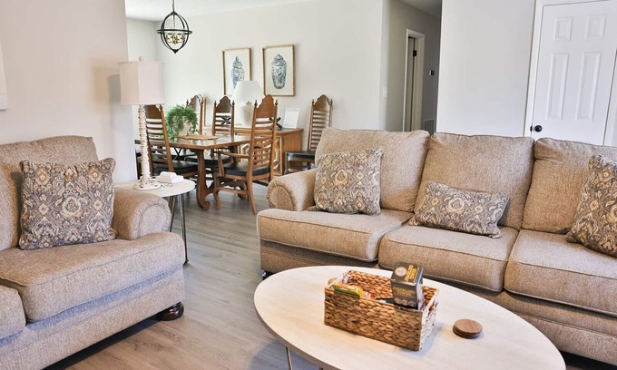 Anniston Maison | Golden Springs Stepless Rancher with GAMEROOM!