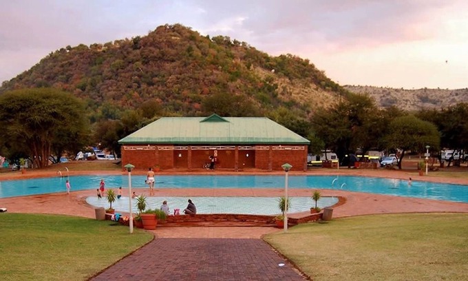 Pilanesberg National Park Cabine | Golden Leopard Resorts - Bakgatla Resort