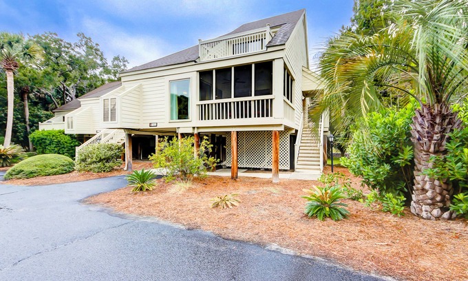Spinnaker Beachhouses Villa | Golf-and-sea villa within walking distance of beach + resort amenities