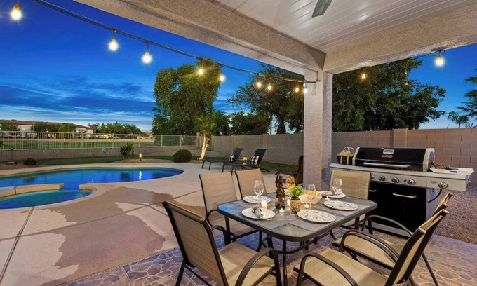 Coldwater Springs Maison | Golf Course Executive home with Heated Pool!
