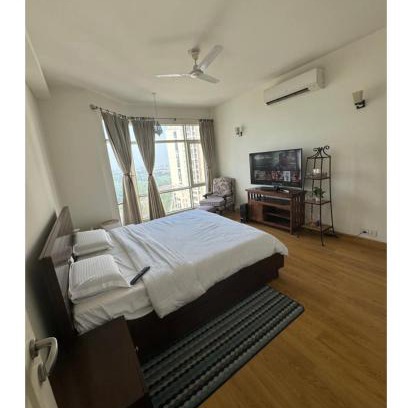 Jaypee Greens Appartement | Golf view paradise : luxurious 3 bhk flat