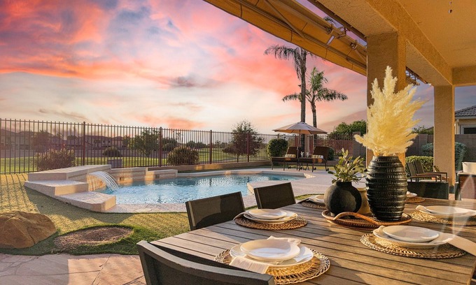Seville Maison | Golf Views, Heated Pool 30 night min. Seville.
