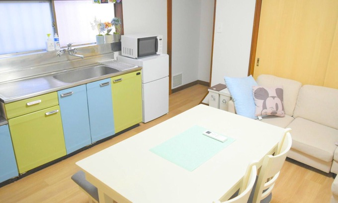 Katsushika Maison | Good access to Tokyo/ 3rd floor residence/ Rental/ Rooftop/ Pets allowed/ Capacity for 5 people