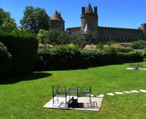 Carcassonne Hôtel | GOOD KNIGHT