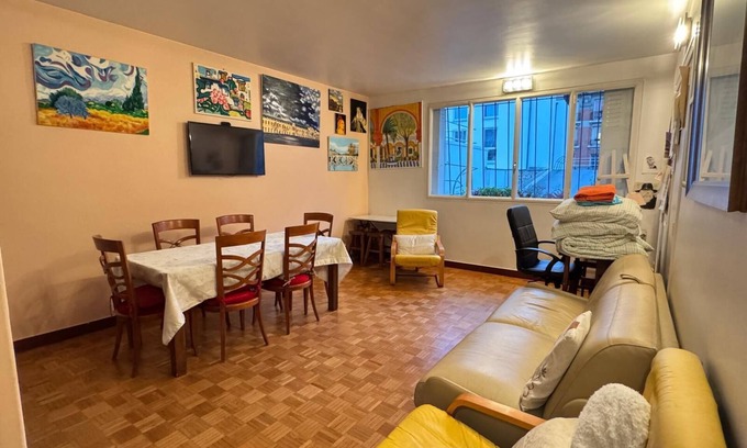 15th Arrondissement Appartement | Bien situé, au calme, prés de la tour Eiffel. idéal pour une famille