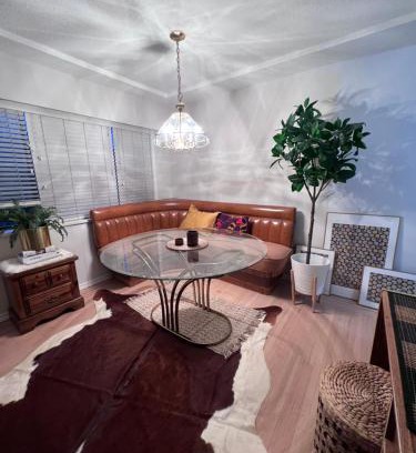 Vancouver South Appartement | Good Old Days Main Retro
