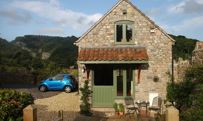 Cheddar Cottage | Eco-Cottage de caractère détaché confortable, entièrement rénové, avec vue panoramique