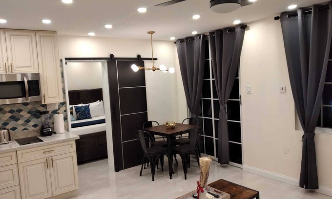 Ocho Rios Copropriété | Gorgeous 1 Bed on the Beach in Prime Location Ocho Rios