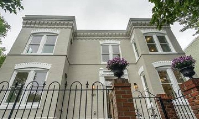 Capitol Hill Maison | Gorgeous 1BR apt/Capitol Hill/Eastern Market Entire rental unit in Washington