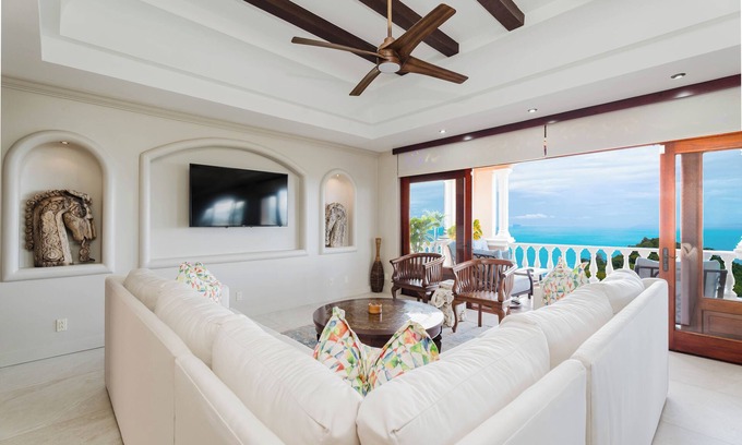 Canton Quepos Copropriété | Gorgeous 3-bedroom Penthouse Condo with Panoramic Views!