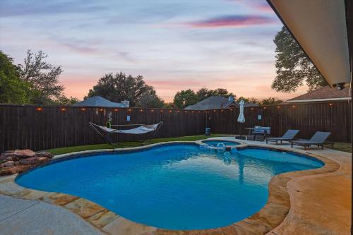 Flower Mound Maison | Gorgeous 4BR 2,5BA Holiday Home 15min to DFW Int Airport