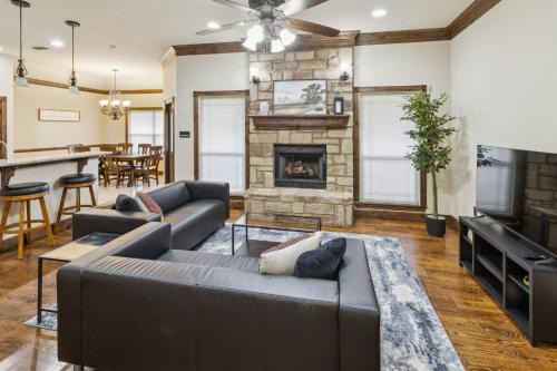 Abilene Maison | Gorgeous 4BR Dakota Springs Home home