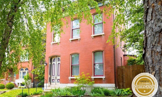 Benton Park Maison | Gorgeous Benton Park Manor / ABODEbucks
