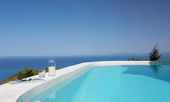 Tsoukaladhes Villa | Magnifiques villas respectueuses de l'environnement avec piscine privée, plate-forme de yoga, jardins de légumes