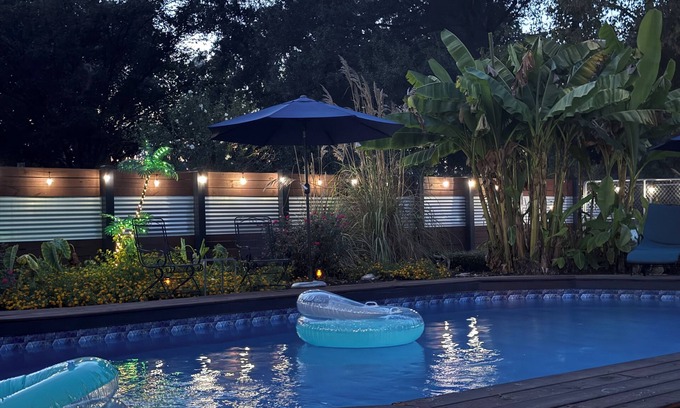 Lakeland Maison | Gorgeous fully-furnished home in serene farmlike setting