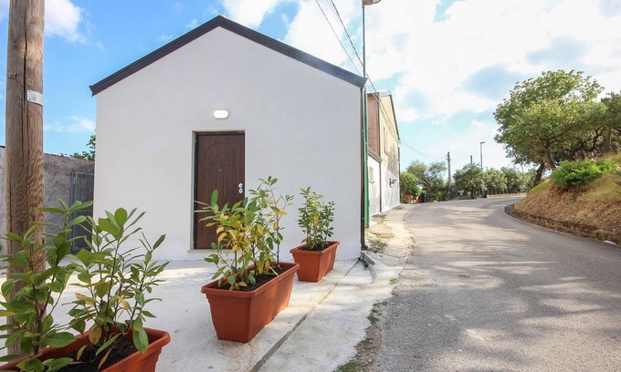 Marina di Casal Velino Maison | Gorgeous home in Casalvelino with WiFi