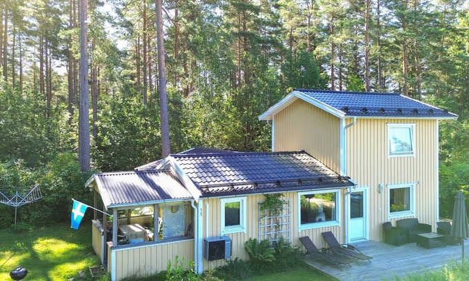 Tamta Maison | Superbe maison à Fristad avec WiFi