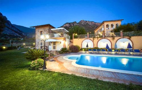 Giungano Maison | Gorgeous Home In Giungano