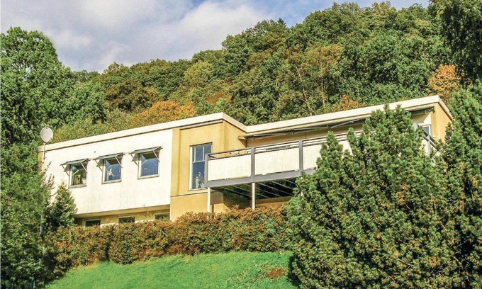 Huskvarna Maison | Gorgeous Home In Huskvarna With Wifi