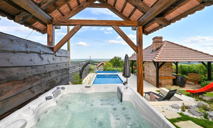 Kalnik Maison | Superbe maison à Kalnik avec sauna