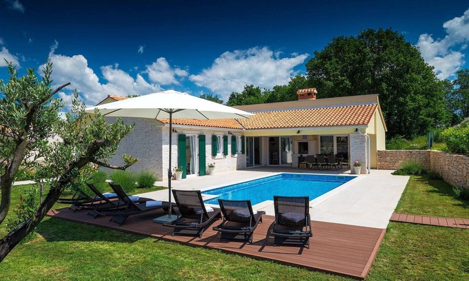 Sveta Nedelja Maison | Villa Lucia