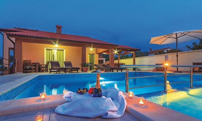 Filipana Maison | Superbe maison à Marcana avec WiFi