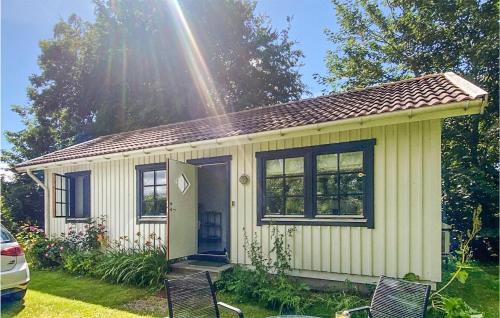 Skivarp Maison | Gorgeous Home In Skivarp With Kitchen