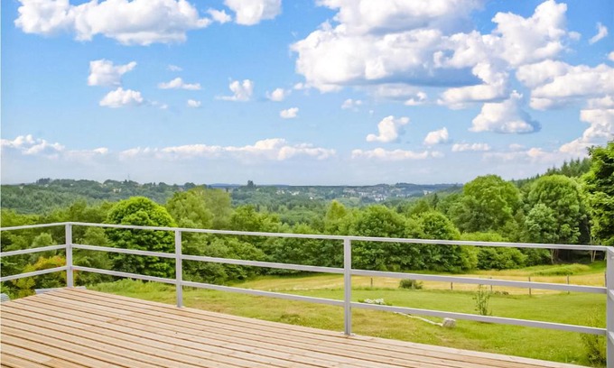 Ussel Maison | Gorgeous Home In Ussel With Wifi