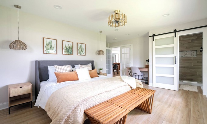 New Albany Maison | Gorgeous New Albany home w/king suite, gym, private acre lot and fire pit!