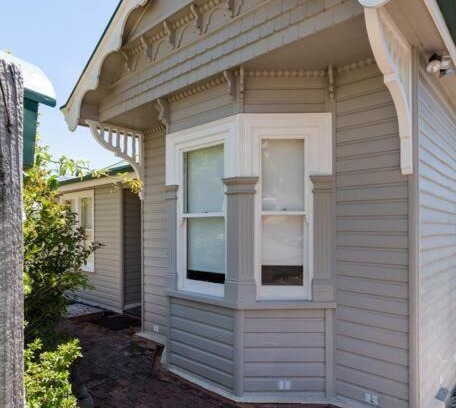 South Launceston Appartement | Gorgeous on Galvin - Close To Town Yet A Mile Away!