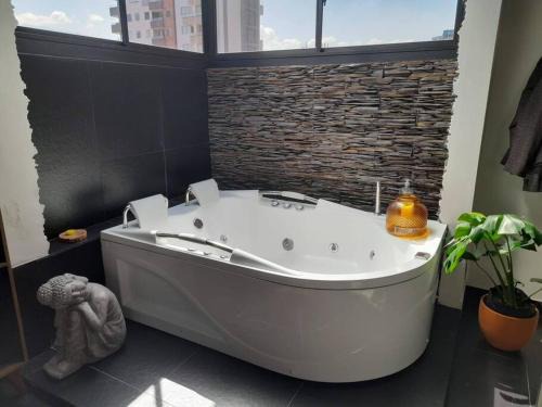 Laureles - Estadio Appartement | Gorgeous Penthouse Apartment in Medellin