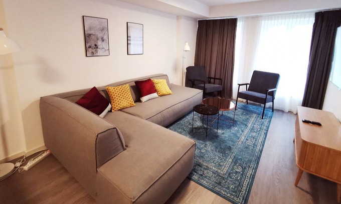 Dusseldorf Old Town Appartement | GORGEOUS Place on PERFECT Location!