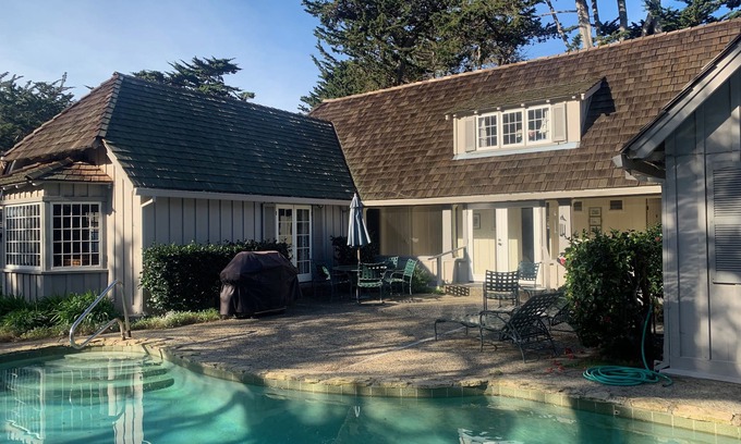 Carmel Point Maison | Redwood Accueil magnifiques étapes de la plage