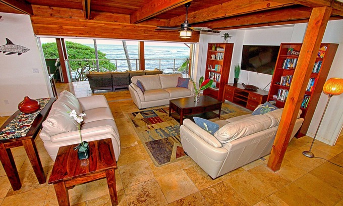 Haleiwa Maison | Idéal vacances en famille avec 6 chambres avec vue sur l'océan!