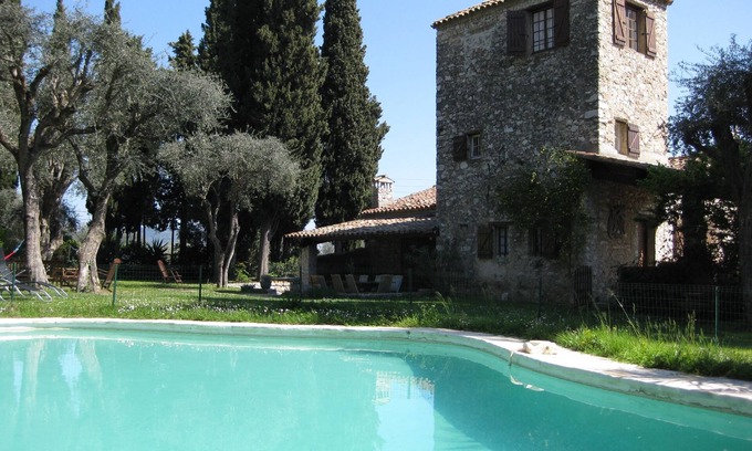Gairaut Maison | Superbe villa de ferme en pierre avec vue sur la mer, piscine chauffée