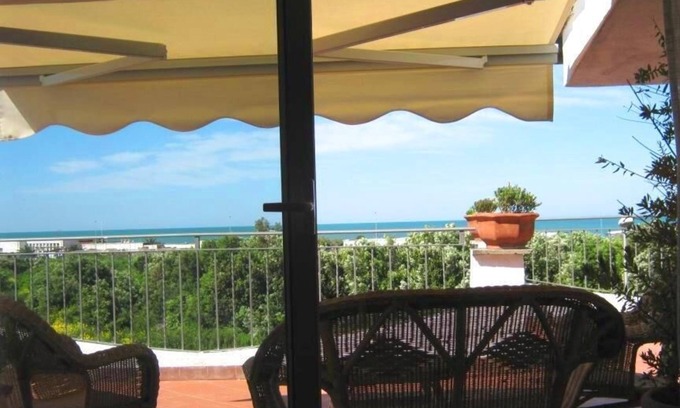 Fregenae Villa | Splendide Villa à Fregene face à la mer avec grand jardin et barbecue