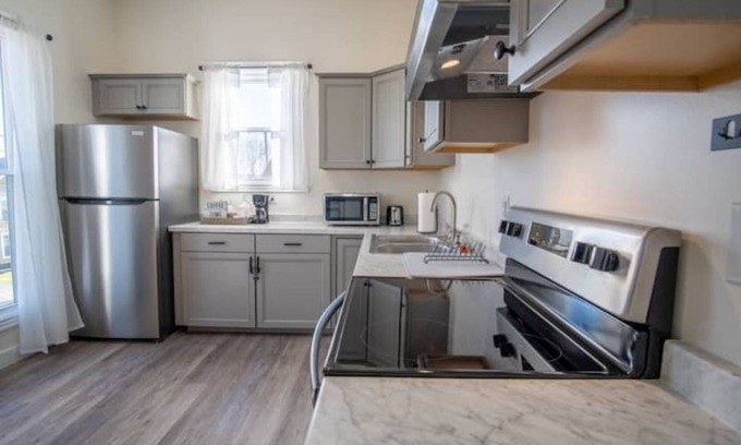 Waverly Appartement | Gorgeous Waverly Walk-up