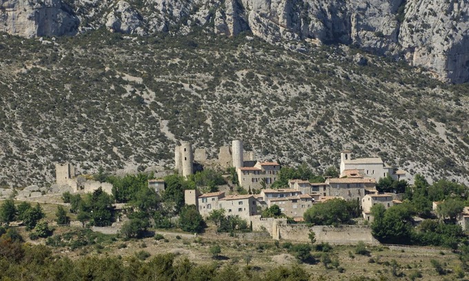 Bargeme Maison | Gorges du Verdon Provencal house listed village