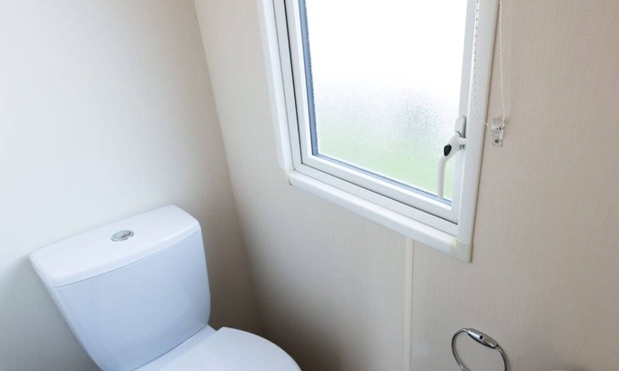 Hamworthy Maison | Gorse Hill Hideaway