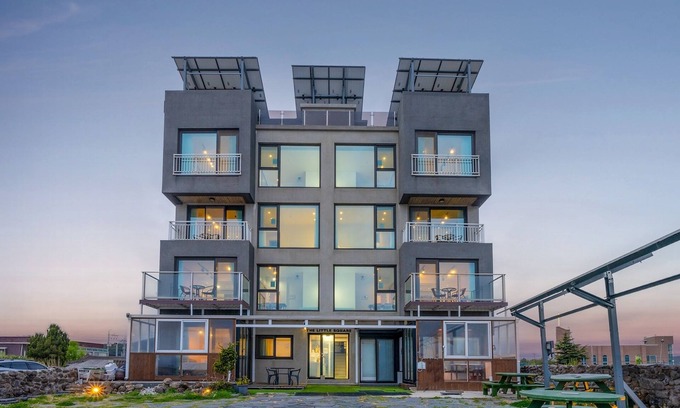Sokcho Maison | Goseong Littlesquare Oceanview Pension