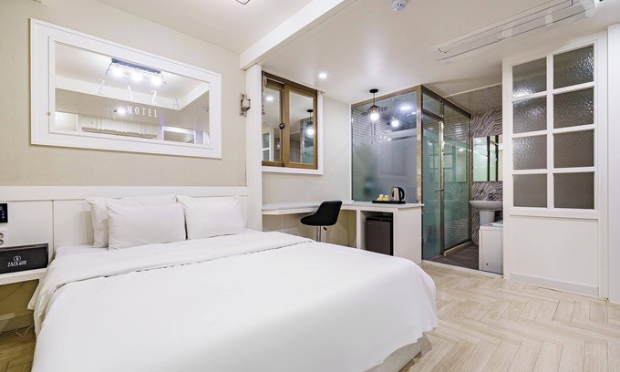 Pokkol Hôtel | Goseong Zaza