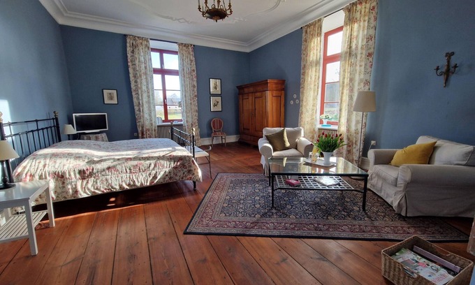 Satow Appartement | Gotisches Appartement in Satow mit Garten