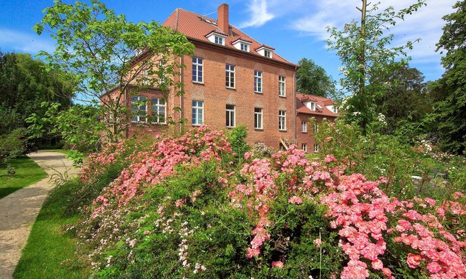 Warnkenhagen Maison | Gottin Manor House - Manor House